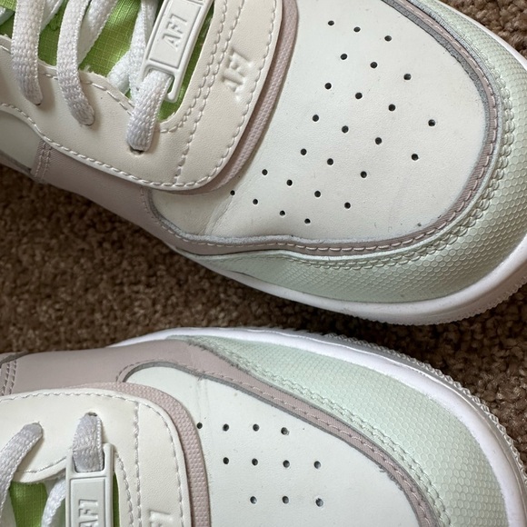 Sz 10.5 Nike Air Force 1 Shadow SE Pixel Swoosh - Barely Green W. Rare, Unique - Picture 3 of 14